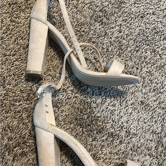 Lulus Heels - Picture 2 of 2